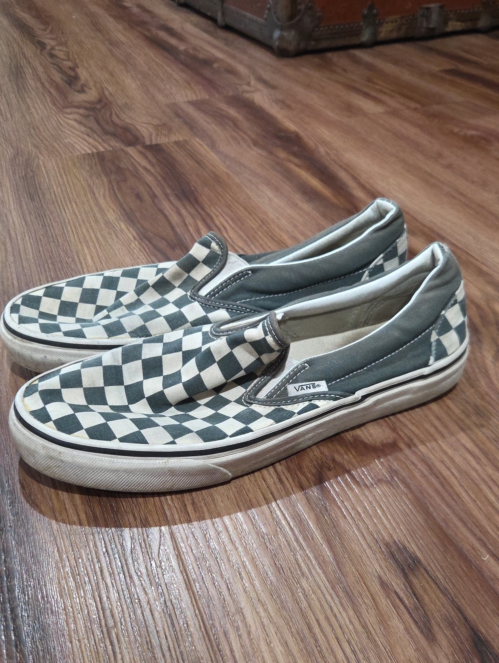 Vans Checkerboard Slip-On Sneakers - Dark Green & White Size 8.5 Women 7 Men